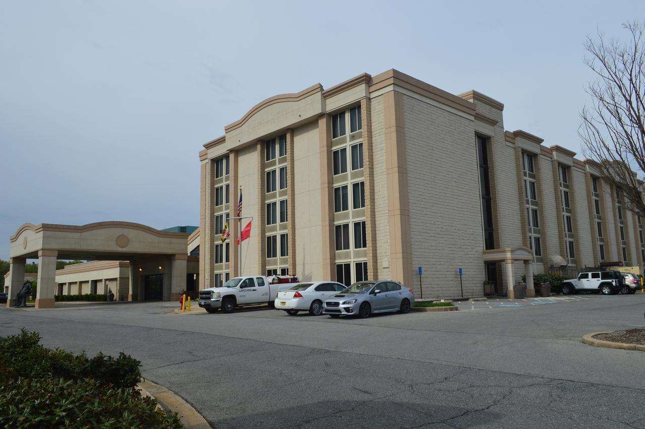 Red Lion Hotel North Baltimore Timonium Exteriör bild