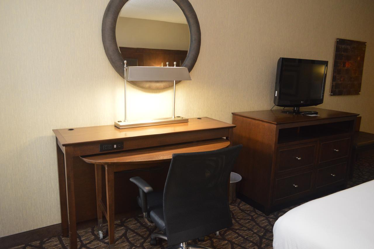Red Lion Hotel North Baltimore Timonium Exteriör bild