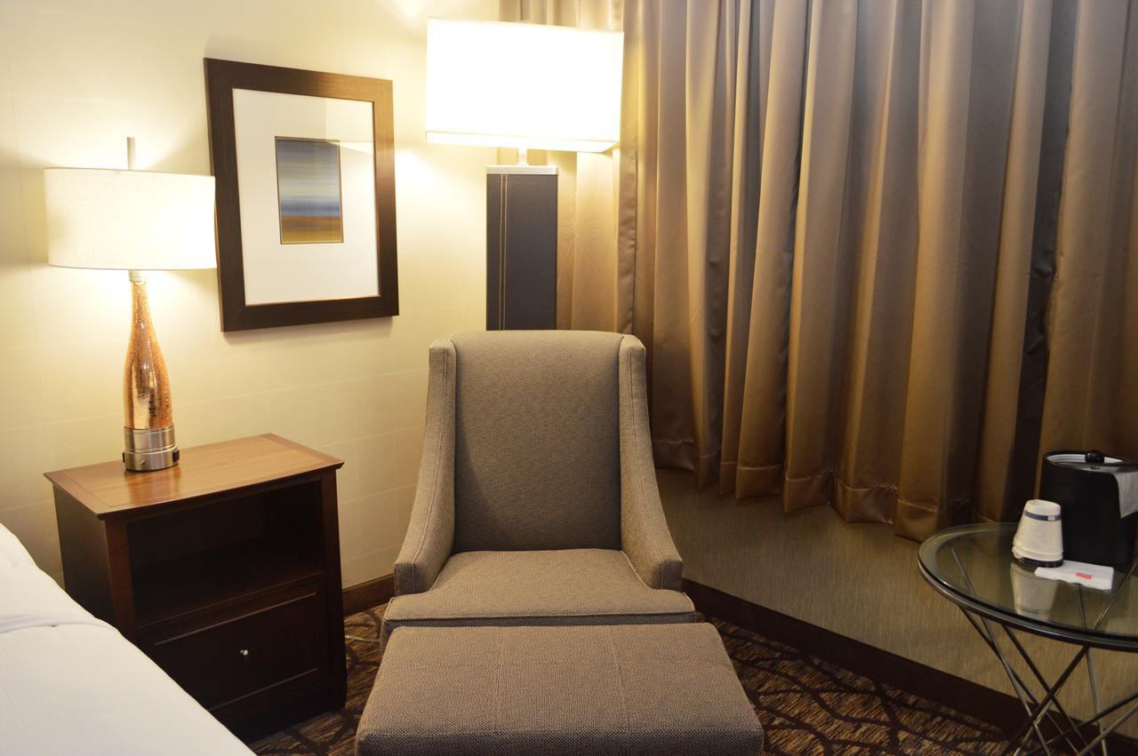 Red Lion Hotel North Baltimore Timonium Exteriör bild